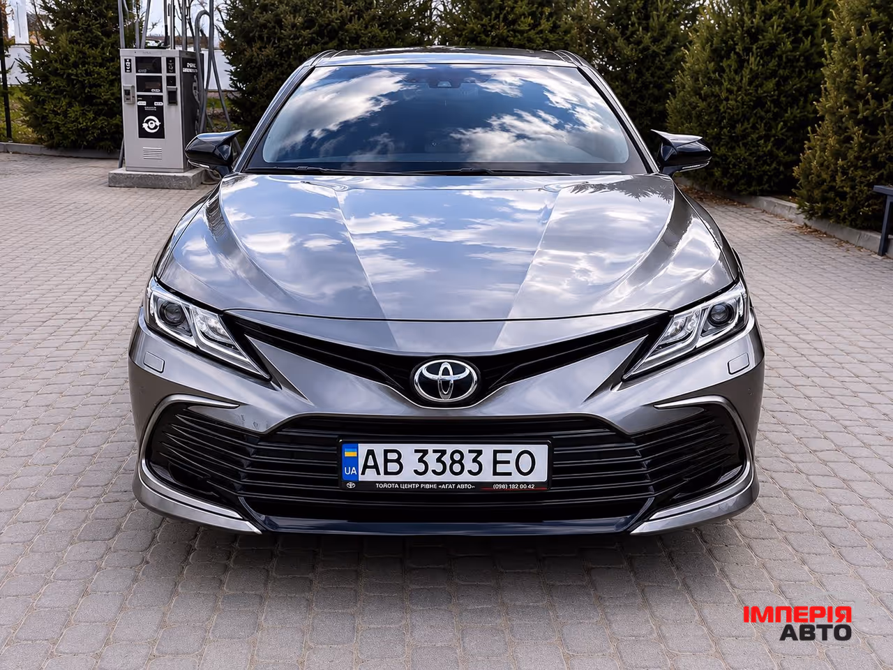 Toyota Camry - фото 4