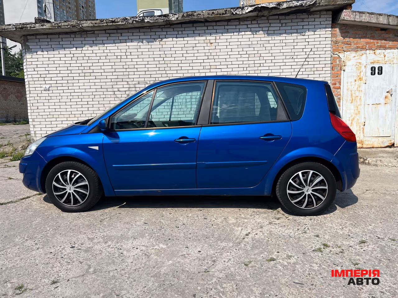 Renault Scenic - фото 3