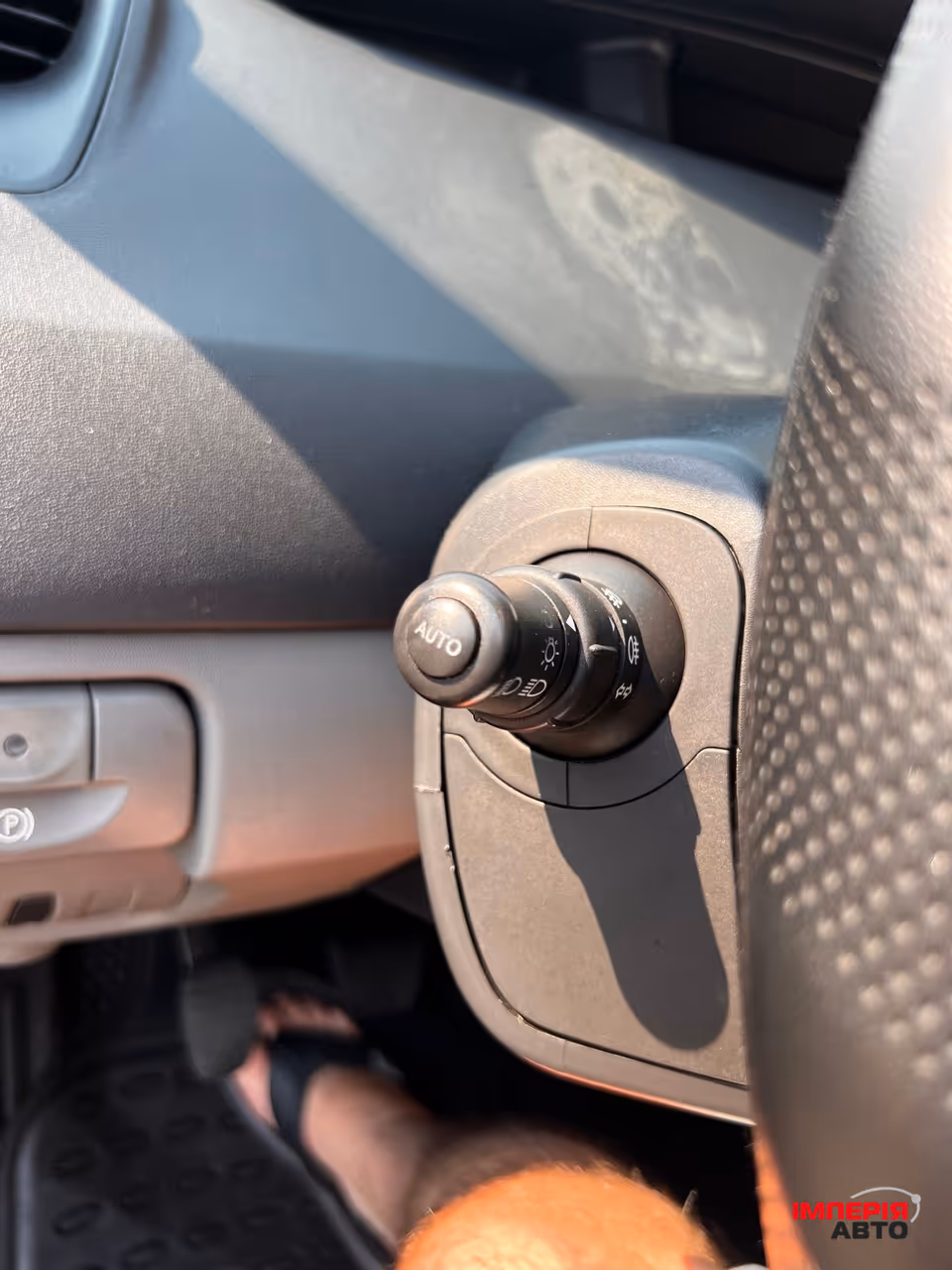 Renault Scenic - фото 19