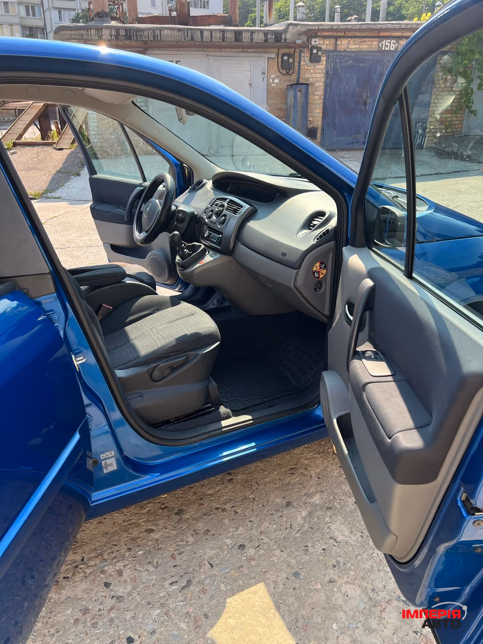 Renault Scenic - фото 12