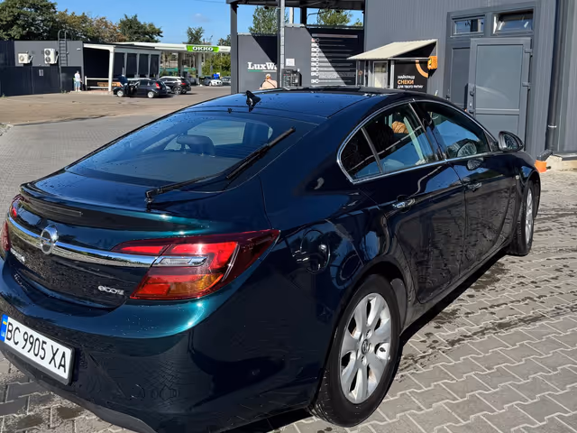 Opel Insignia - фото 5