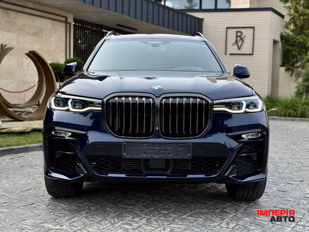 BMW X7 - фото 3