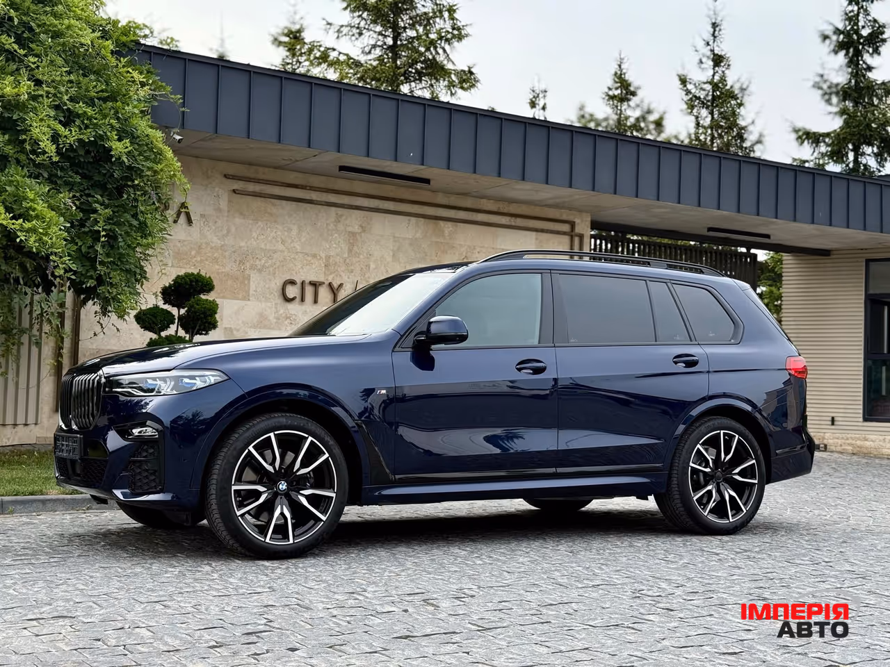 BMW X7 - фото 13