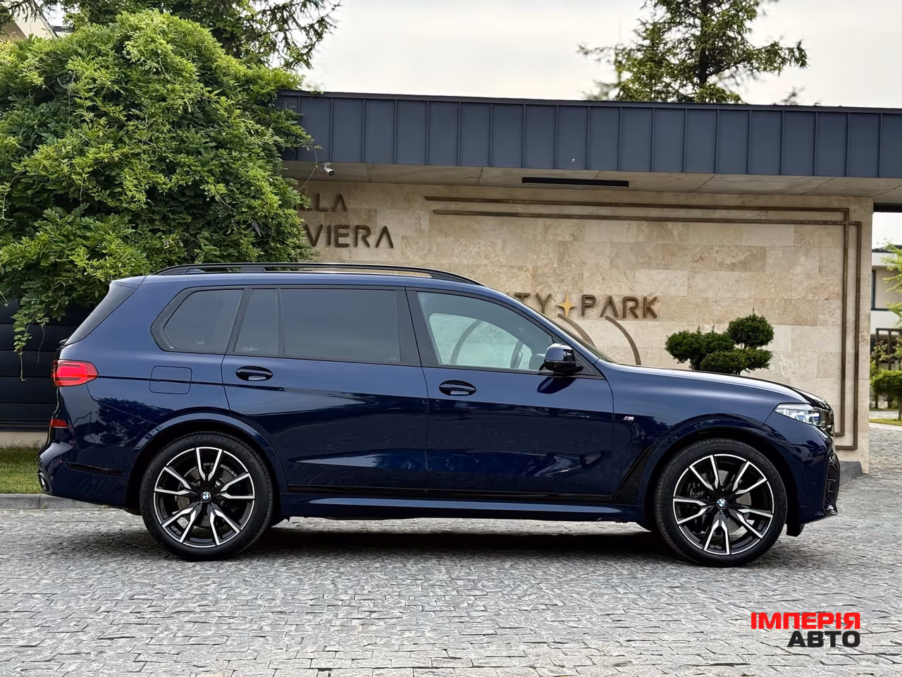 BMW X7 - фото 23