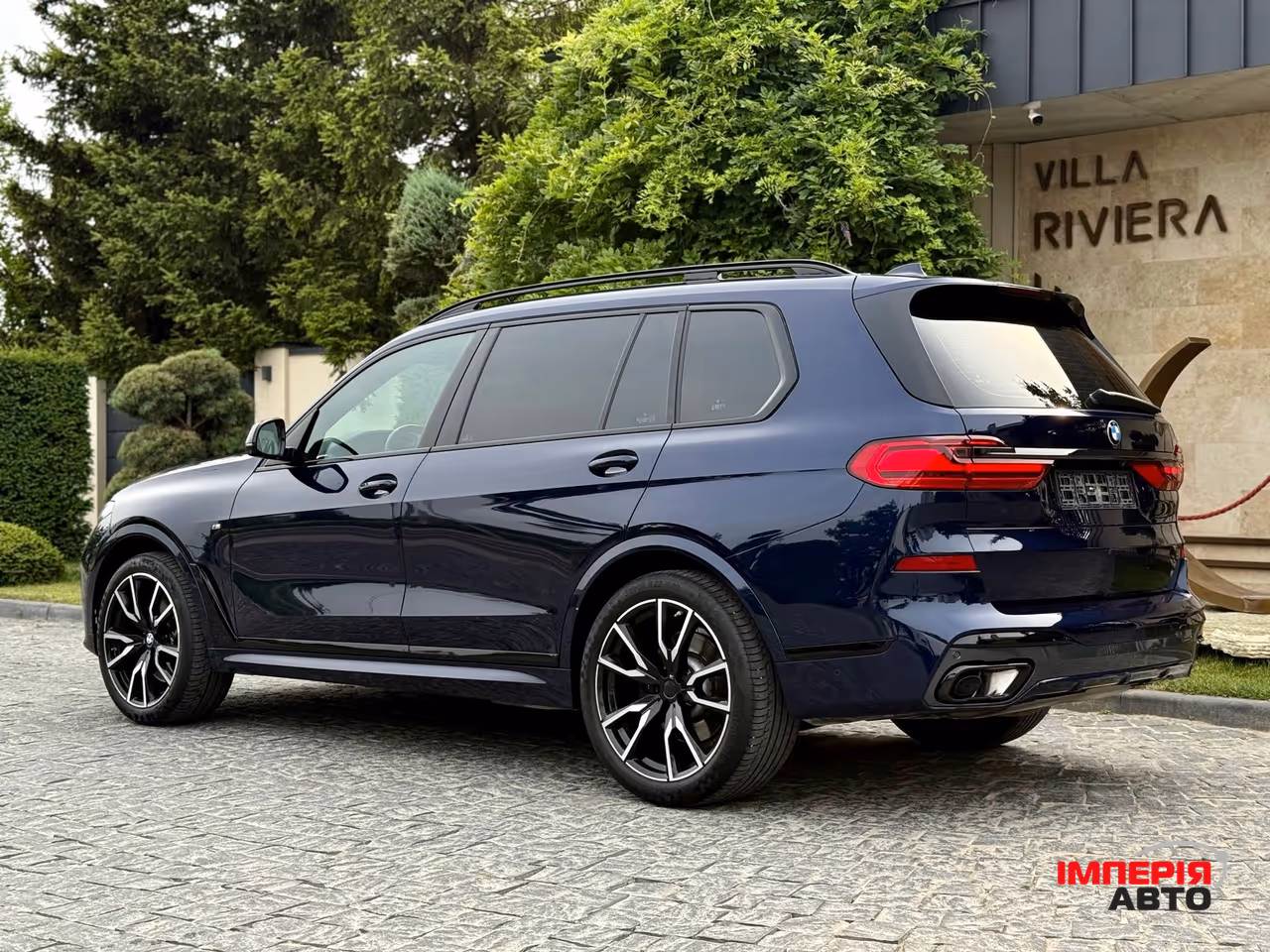 BMW X7 - фото 15
