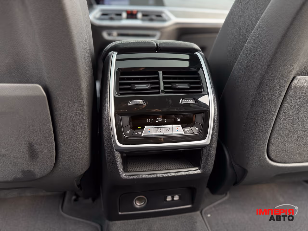 BMW X7 - фото 68