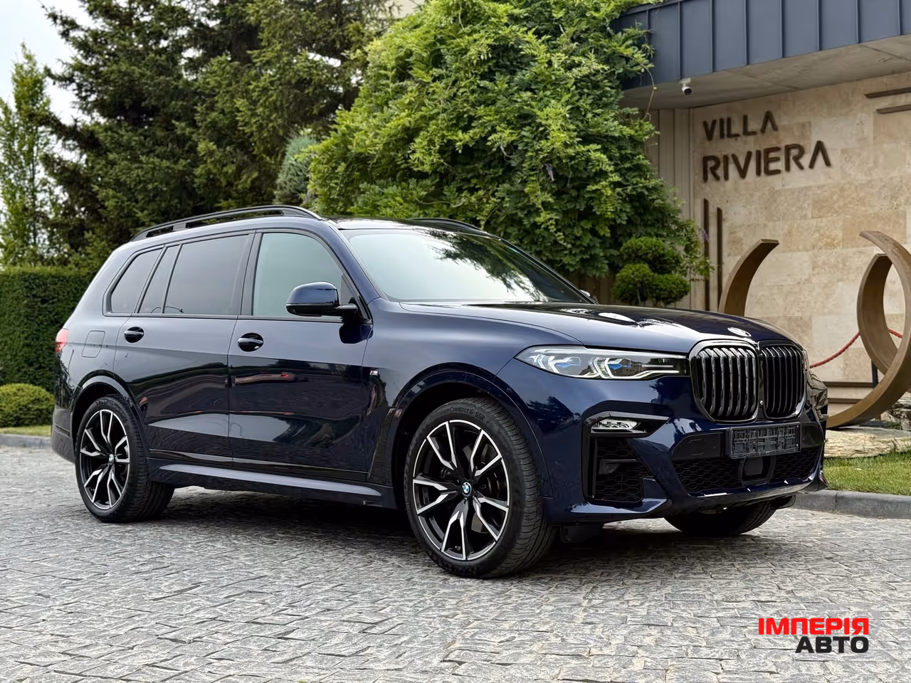 BMW X7 - фото 24