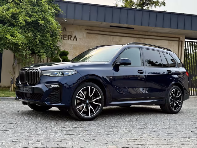 BMW X7 - фото 5