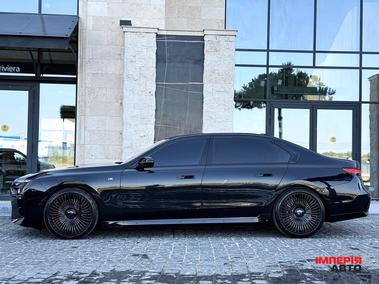 BMW 7 серії - фото 15