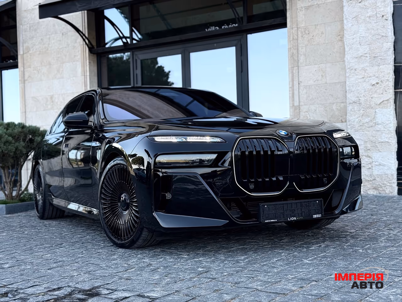 BMW 7 серії - фото 1