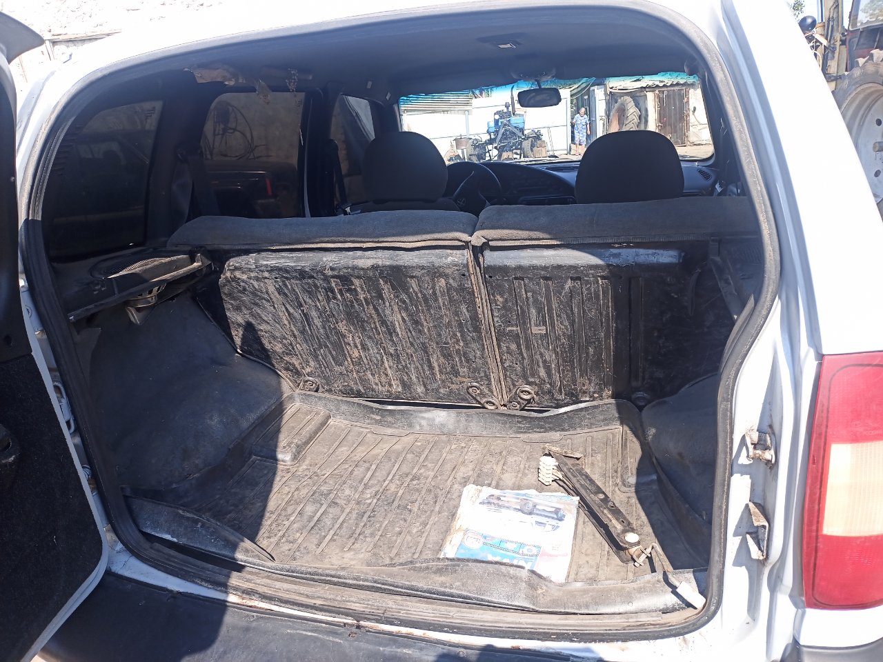 Chevrolet Niva - фото 9