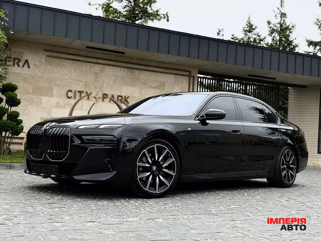 BMW 7 серії - фото 5