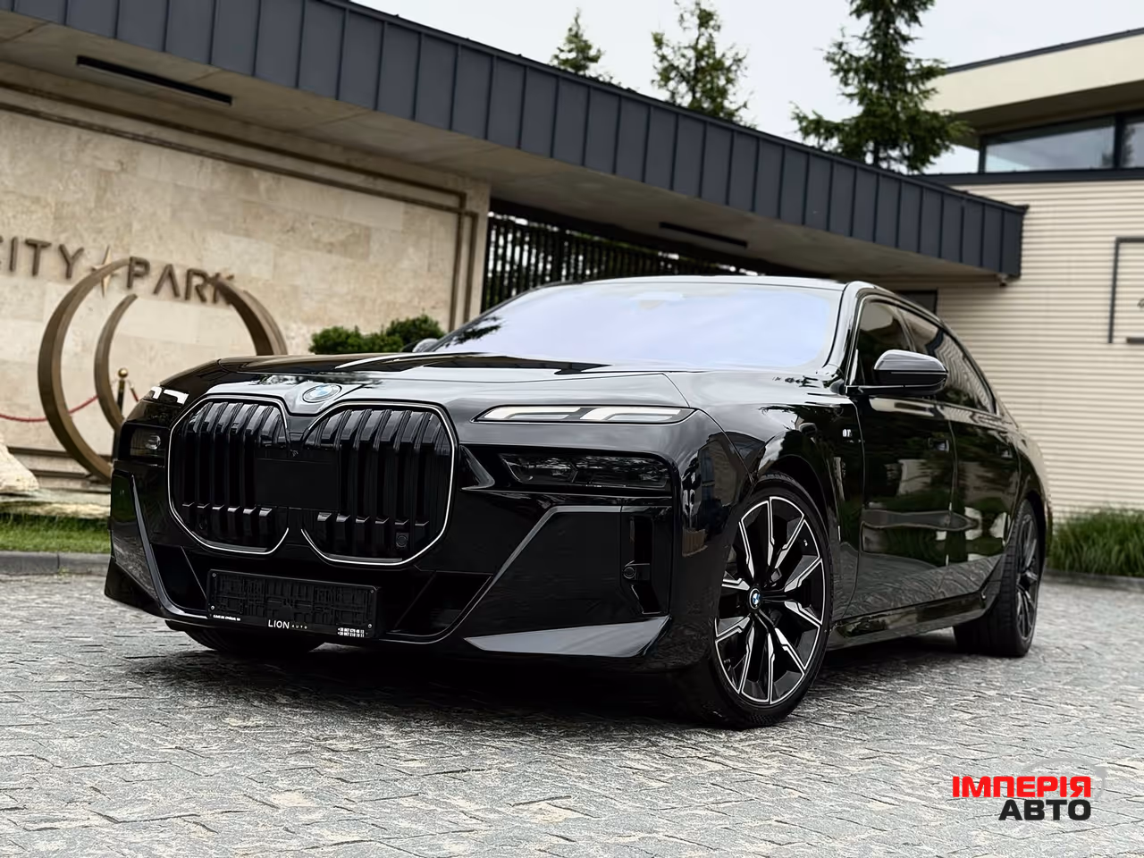 BMW 7 серії - фото 4