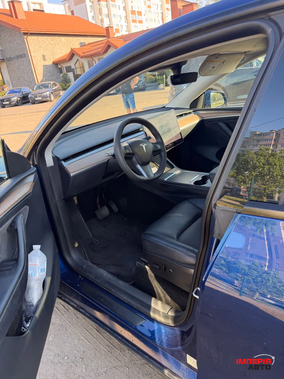 Tesla Model Y - фото 8