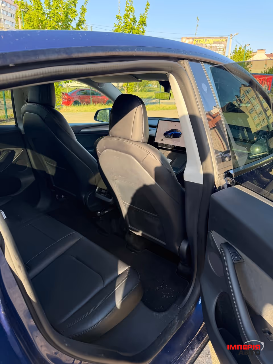 Tesla Model Y - фото 6