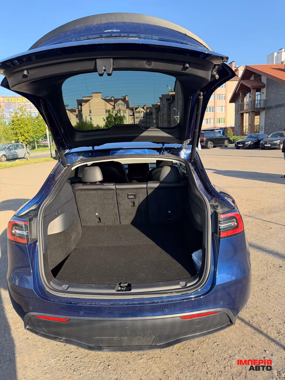 Tesla Model Y - фото 4