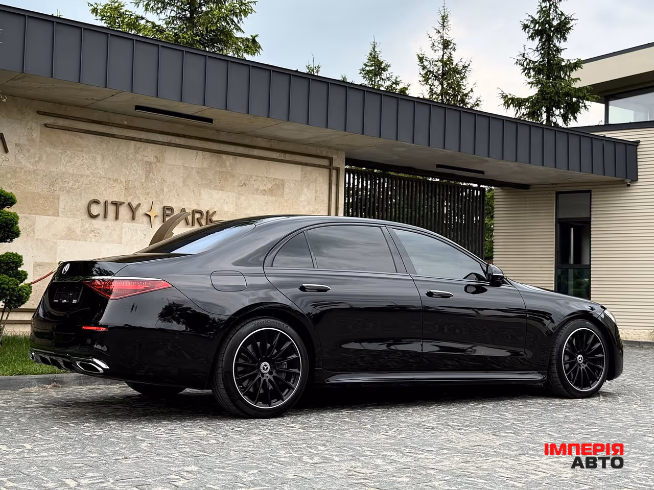 Mercedes-Benz S-Класс - фото 24