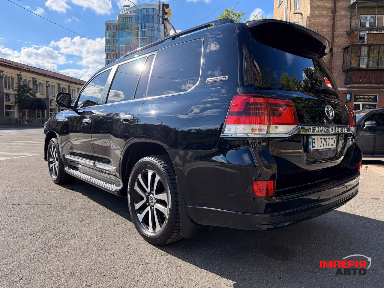 Toyota Land Cruiser - фото 8