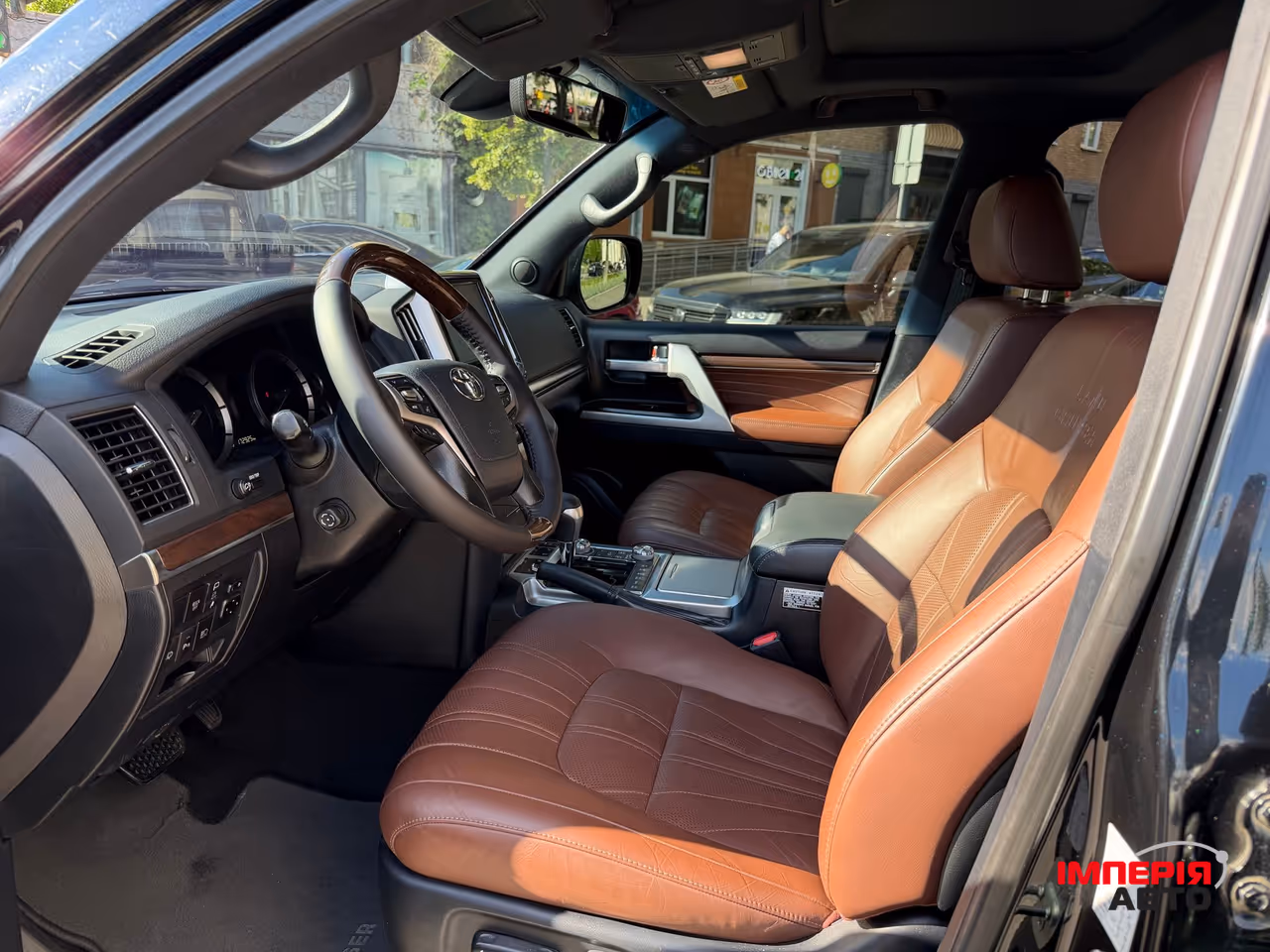 Toyota Land Cruiser - фото 5