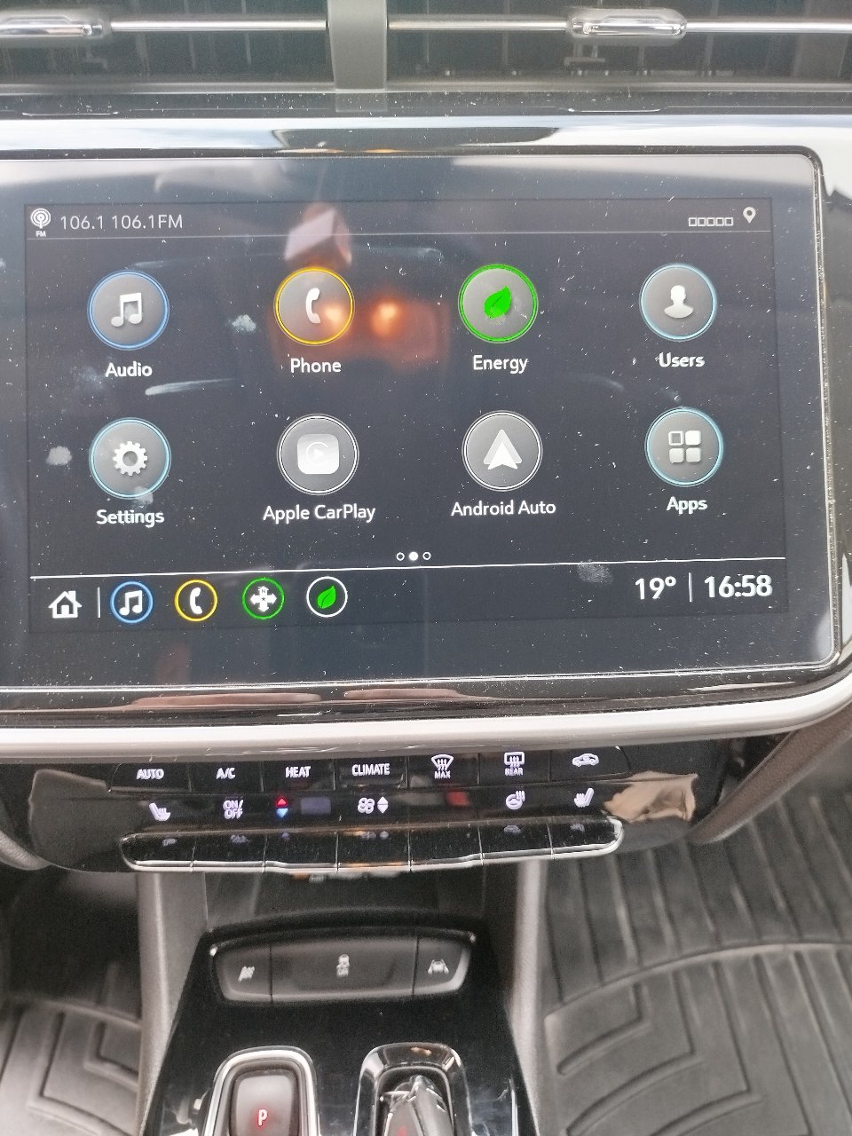 Chevrolet Bolt EUV - фото 23