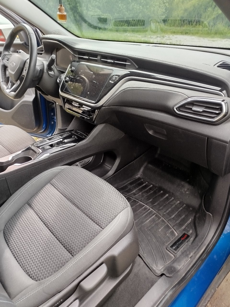 Chevrolet Bolt EUV - фото 7