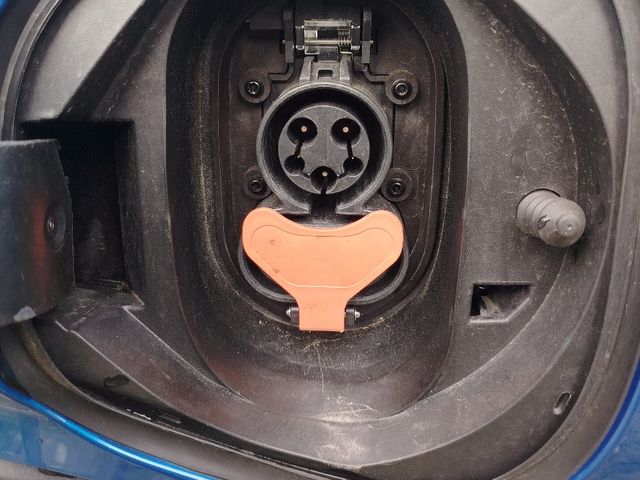 Chevrolet Bolt EUV - фото 4