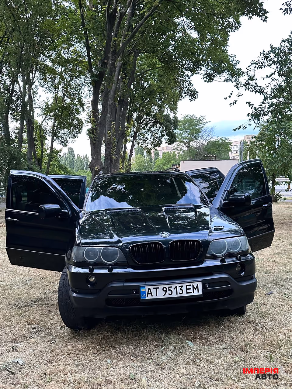 BMW X5 - фото 1