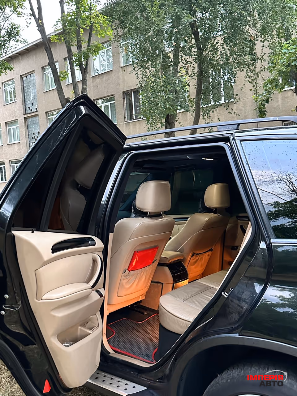 BMW X5 - фото 7