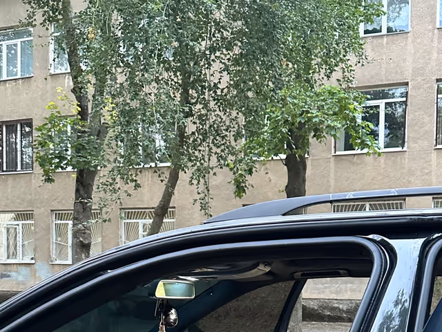 BMW X5 - фото 2