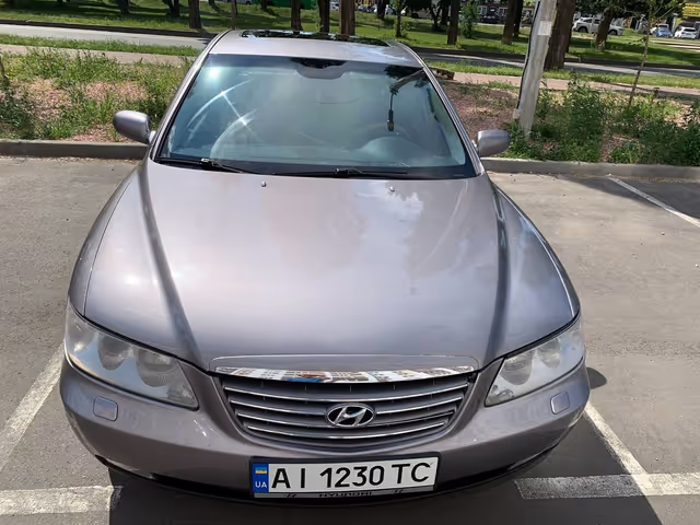 Hyundai Grandeur - фото 2