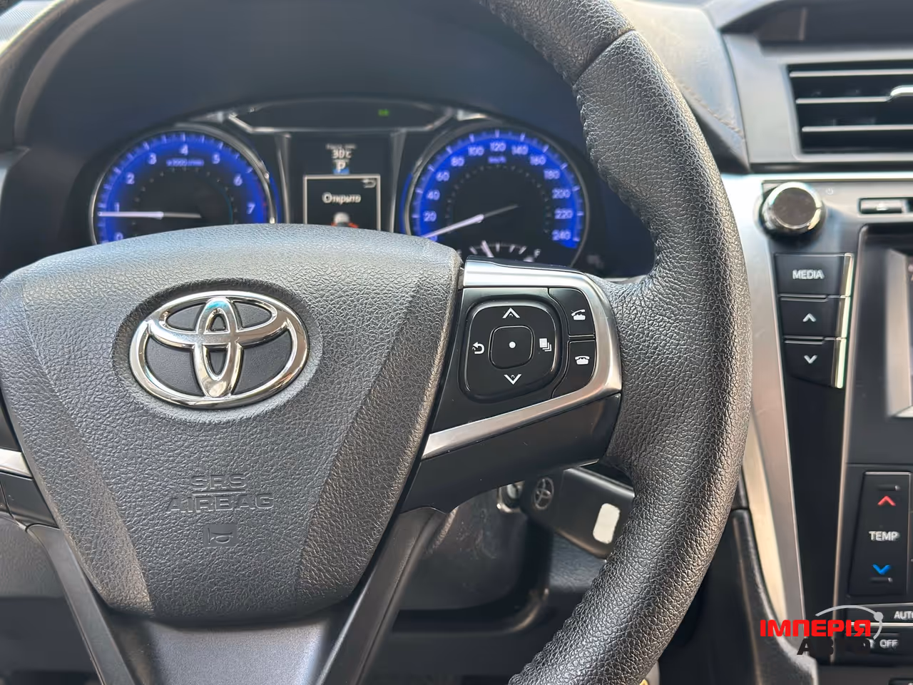 Toyota Camry - фото 25