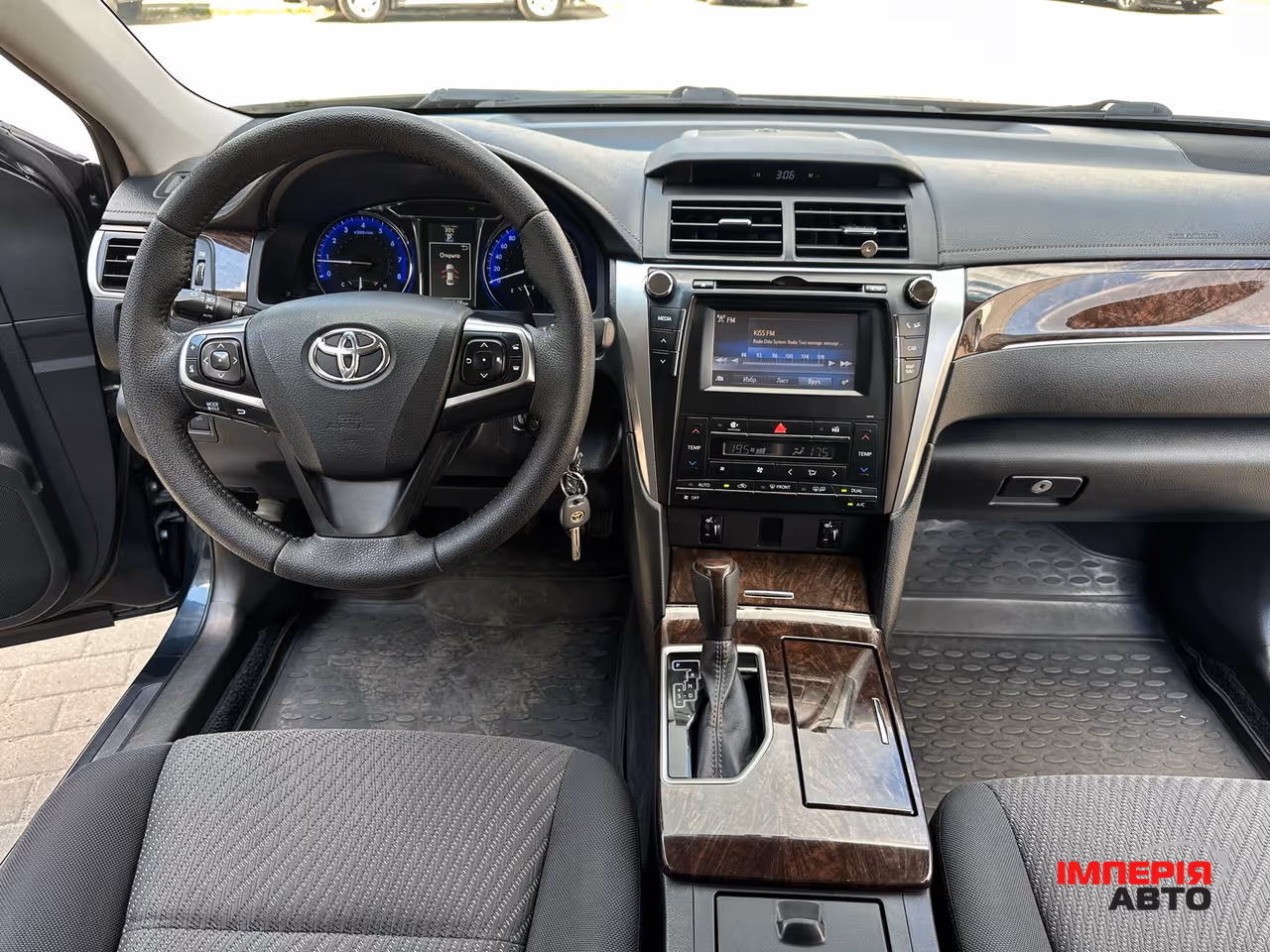 Toyota Camry - фото 21