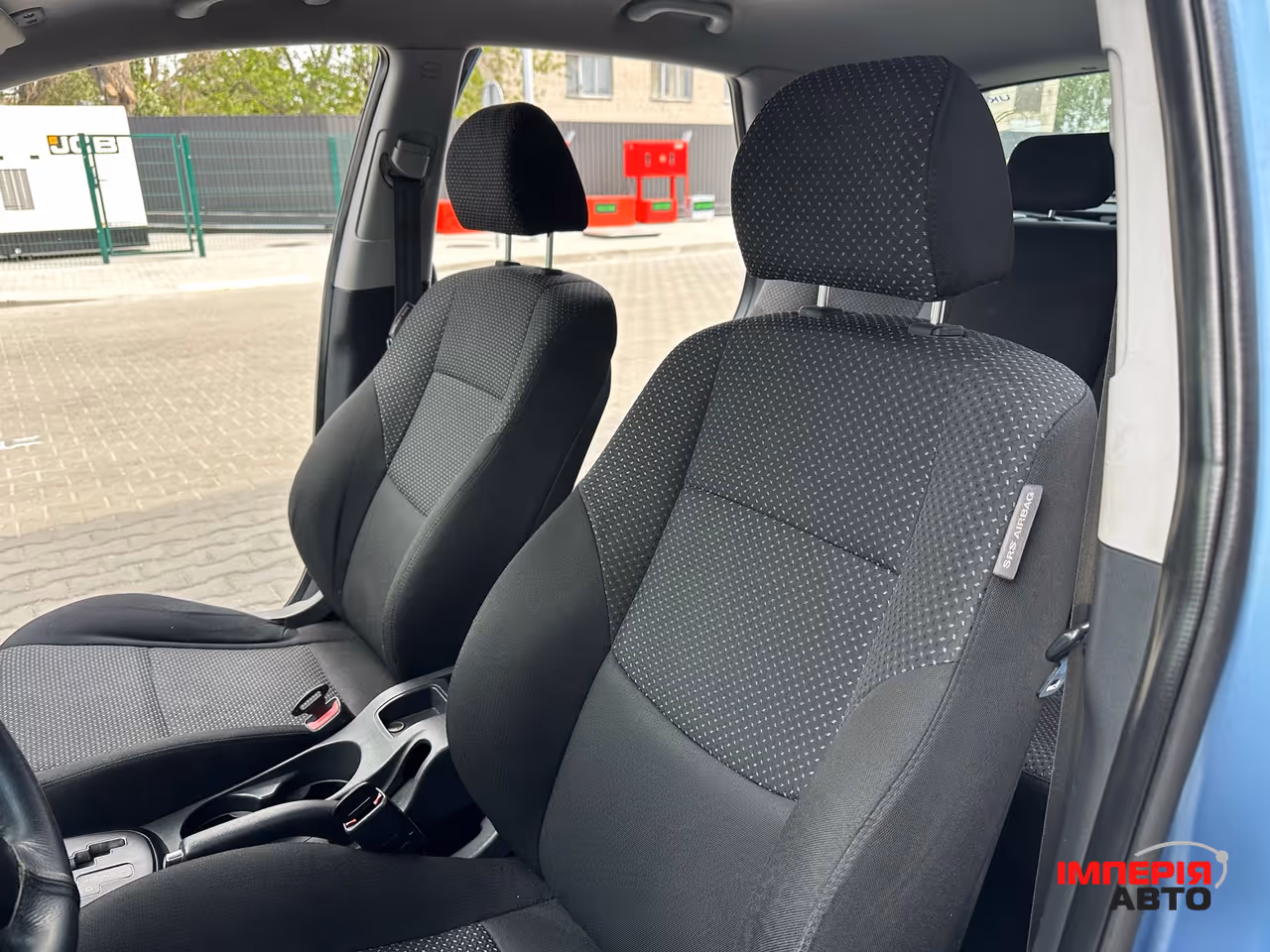 Hyundai i30 - фото 9