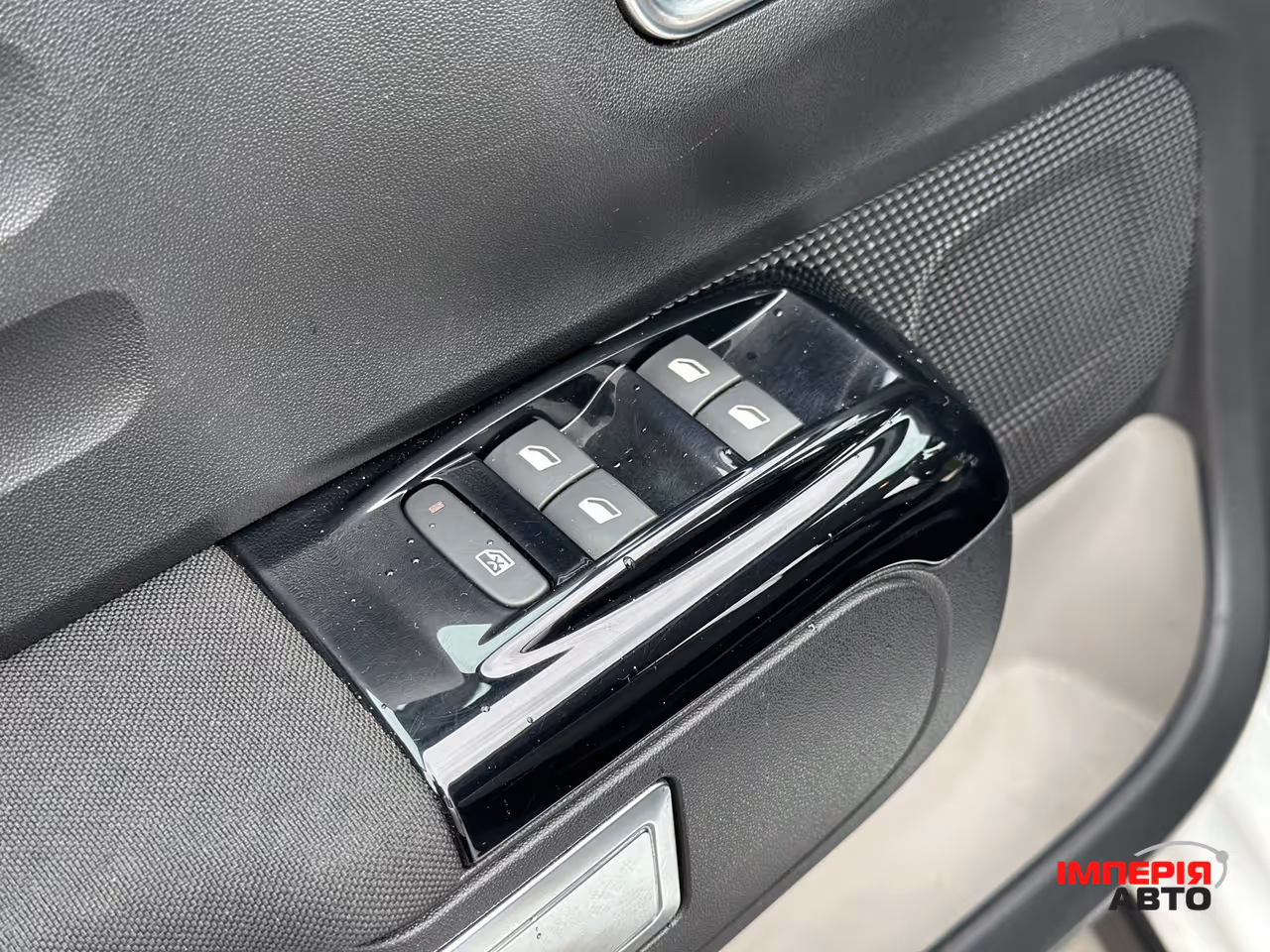 Citroen C3 - фото 14