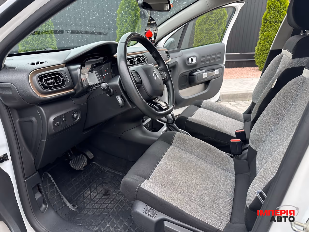 Citroen C3 - фото 9