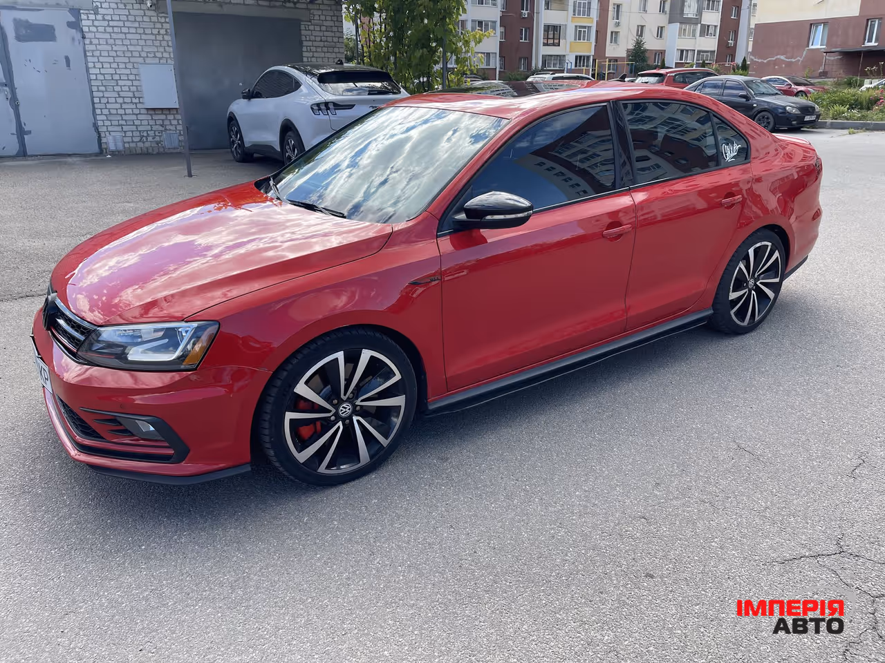 Volkswagen Jetta - фото 2