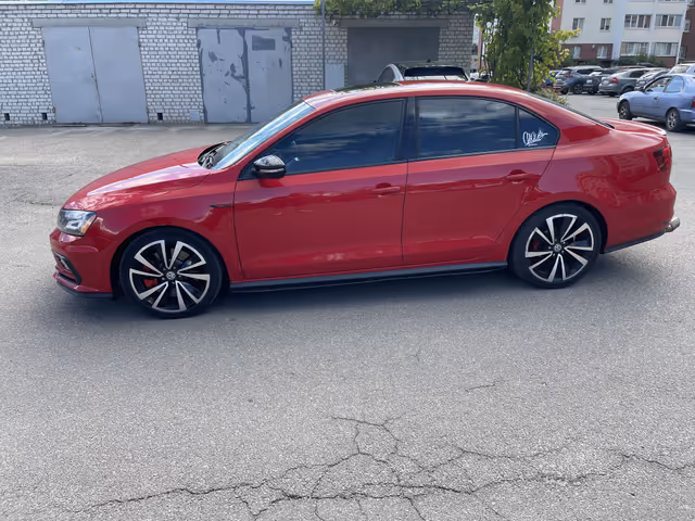 Volkswagen Jetta - фото 3