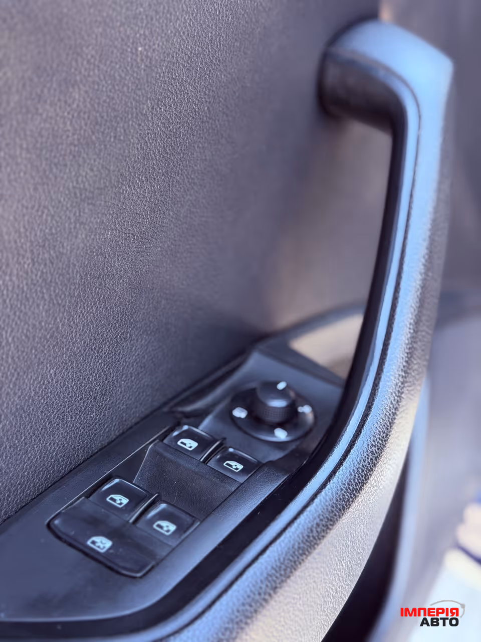 Skoda Superb - фото 15
