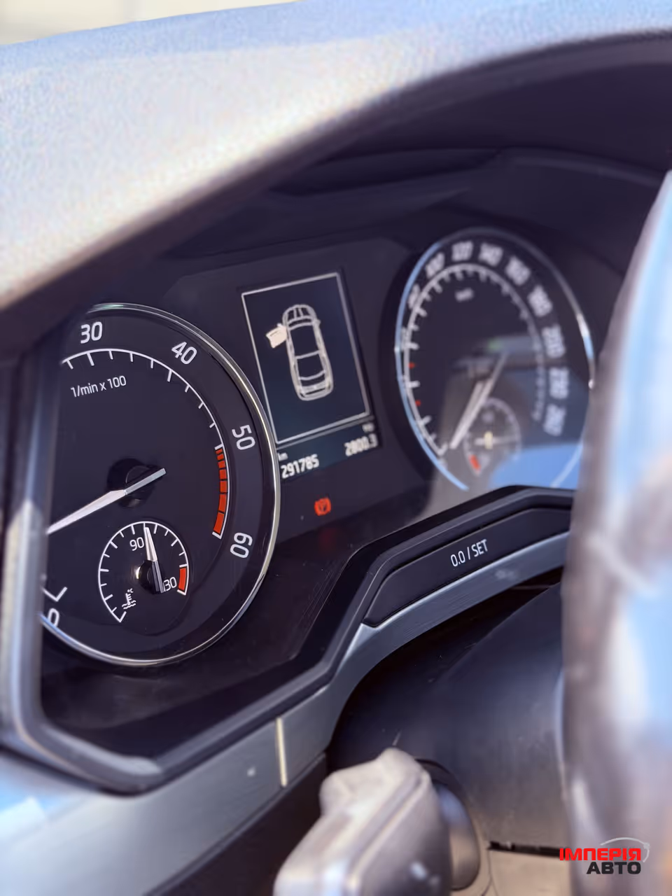 Skoda Superb - фото 12