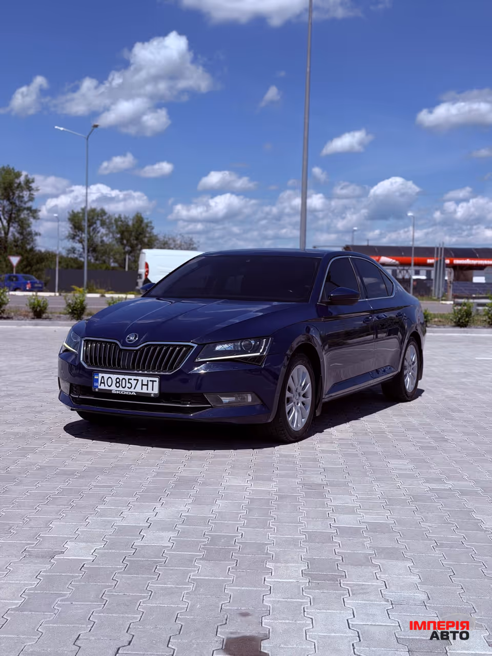 Skoda Superb - фото 1