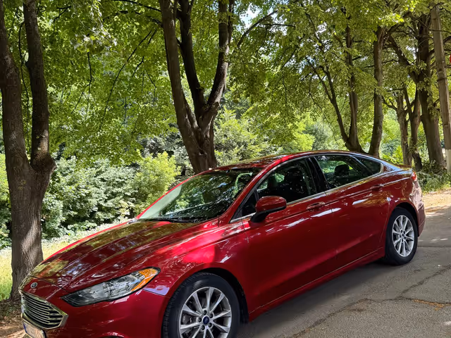 Ford Fusion USA - фото 1