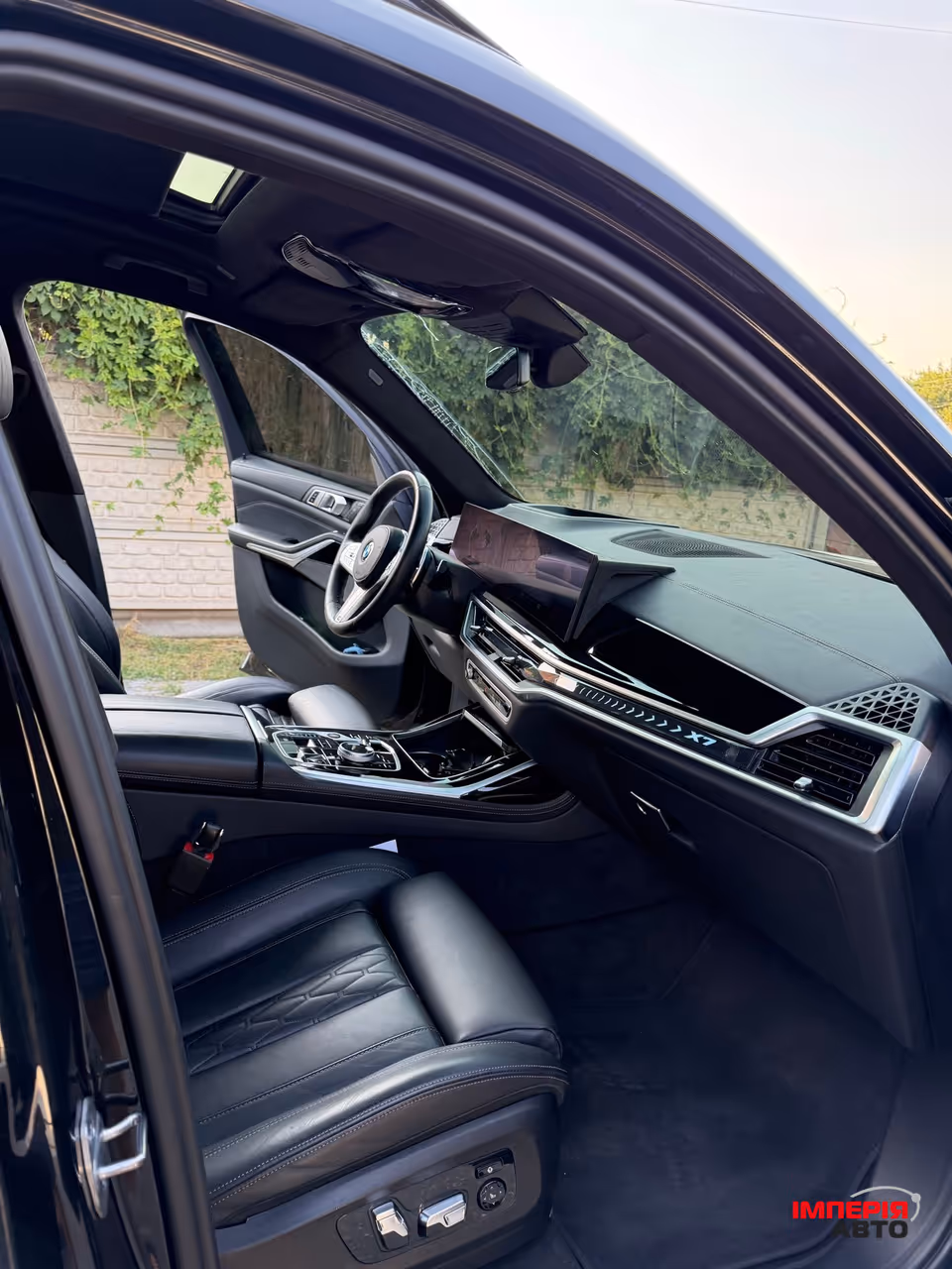 BMW X7 - фото 18