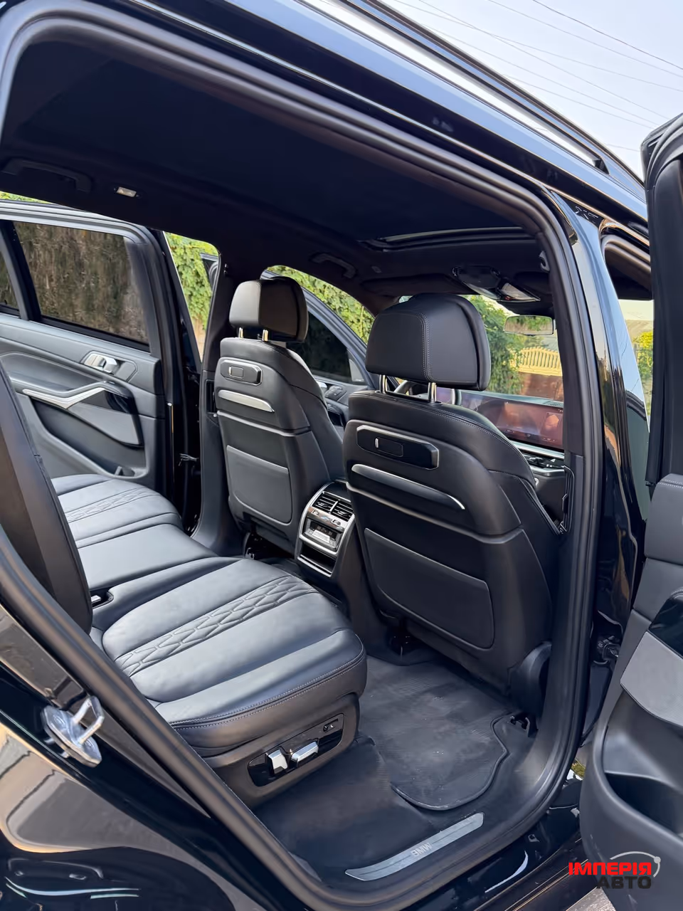 BMW X7 - фото 22