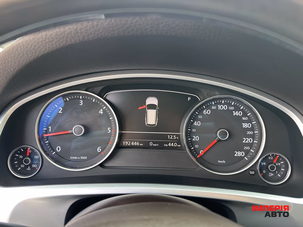 Volkswagen Touareg - фото 43