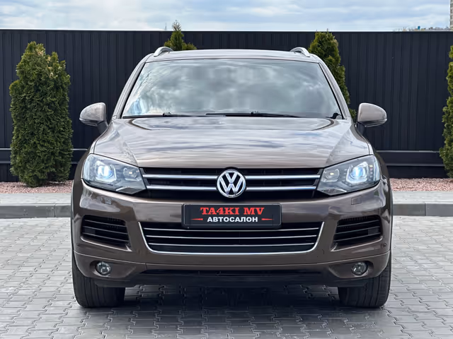 Volkswagen Touareg - фото 4