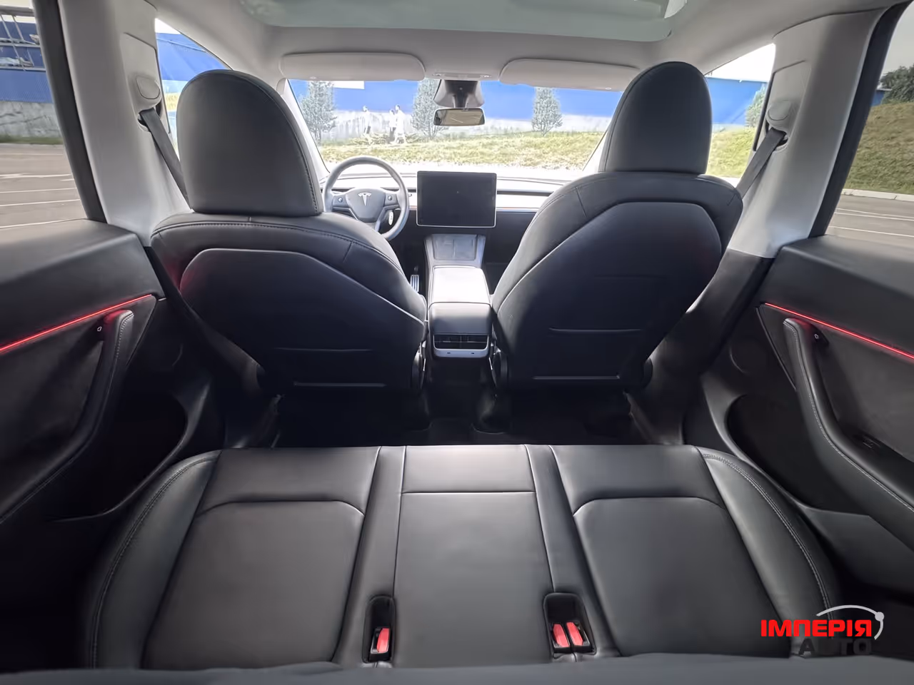 Tesla Model Y - фото 21