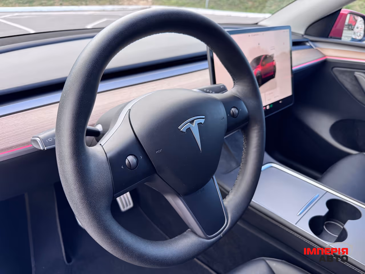 Tesla Model Y - фото 8