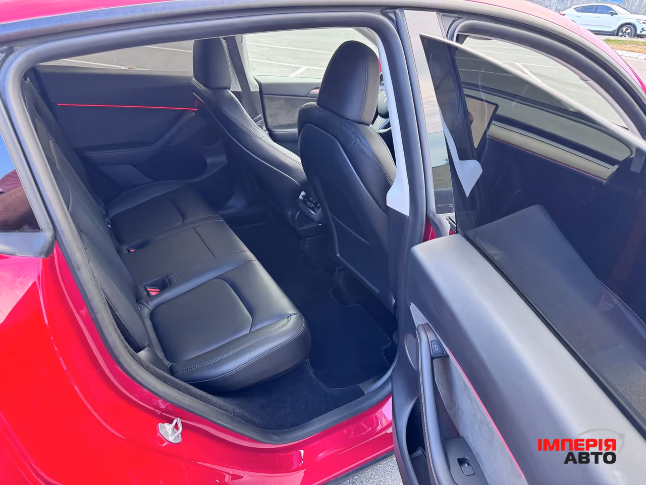 Tesla Model Y - фото 27