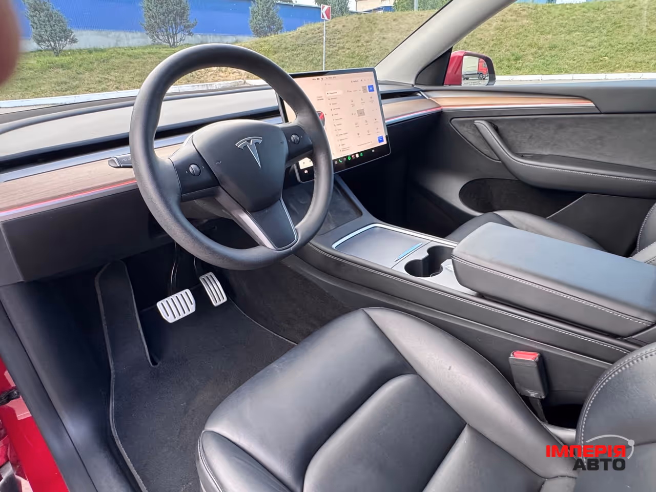 Tesla Model Y - фото 18