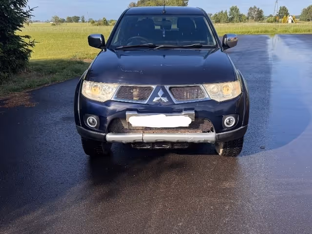 Mitsubishi L200 - зображення 3